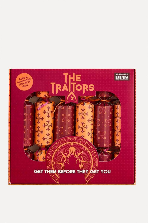 The Traitors Christmas Crackers Game from Happy Puzzle