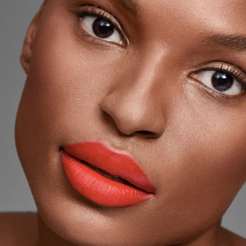 The Best Coral Lipsticks For Summer