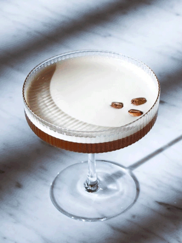 13 New Drinks Deliveries Services To Try