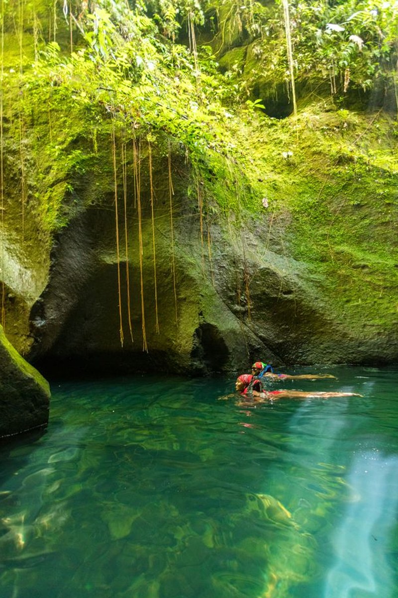 Titou Gorge; Discover Dominica