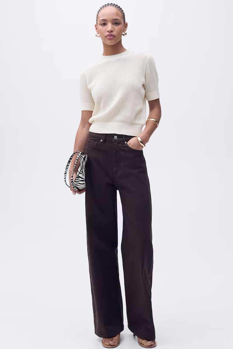Short-Sleeved Openwork Knitted Sweater from Mango