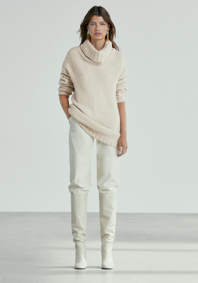 Wide Neck Sweater Limited Edition from Massimo Dutti