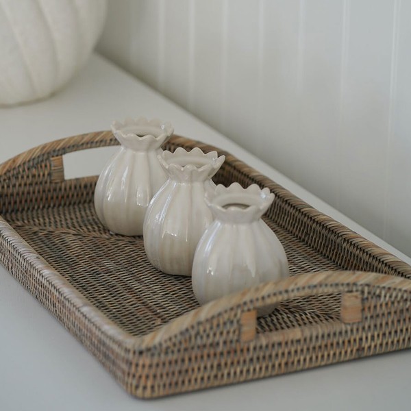 Mini Petal Bud Vases from Pretty Little Home