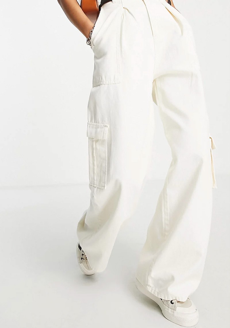 Wide Leg Cargo Trouser with Belt In Ecru from Stradivarius