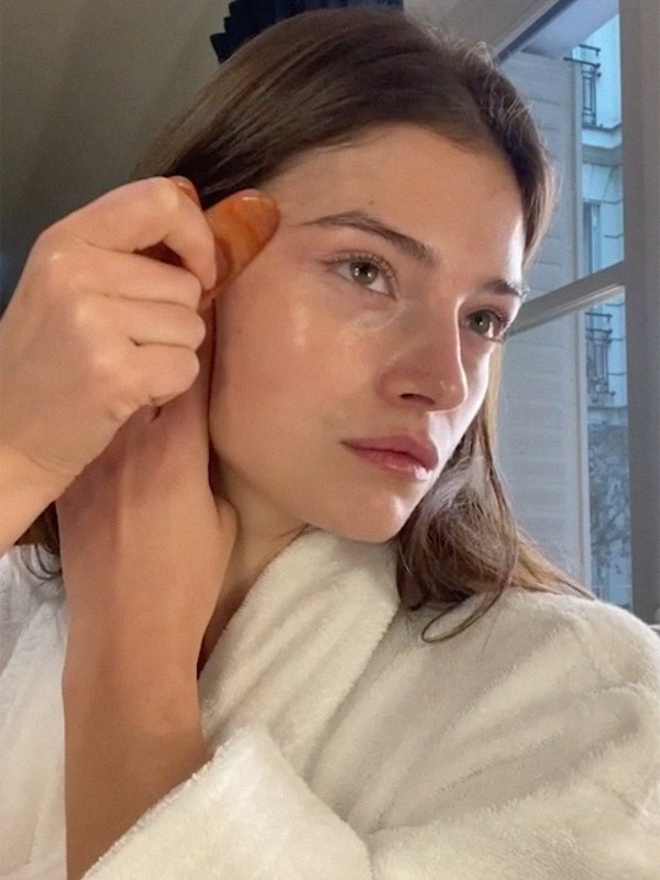 A Beginner’s Guide To Gua Sha