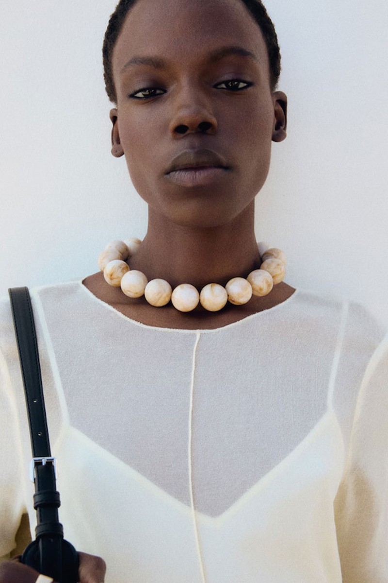 Maxi Ball Necklace from Mango
