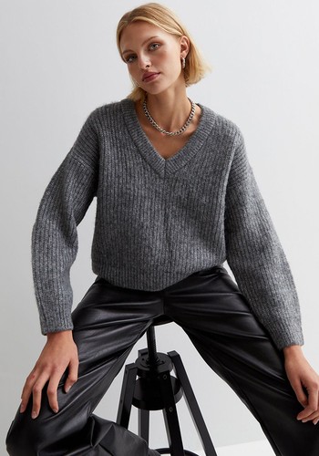 Grey V Neck Chunky Knit Long Sleeve Dropped Shoulder Jumper