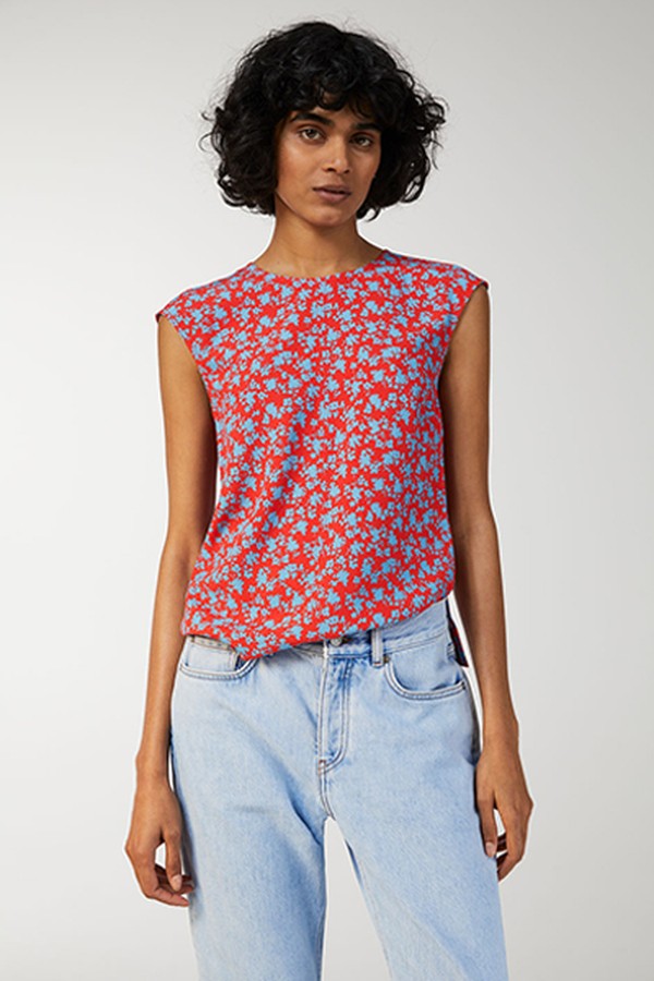 Sleeveless Top