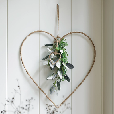 Jute Nordic Heart Large from The White Company