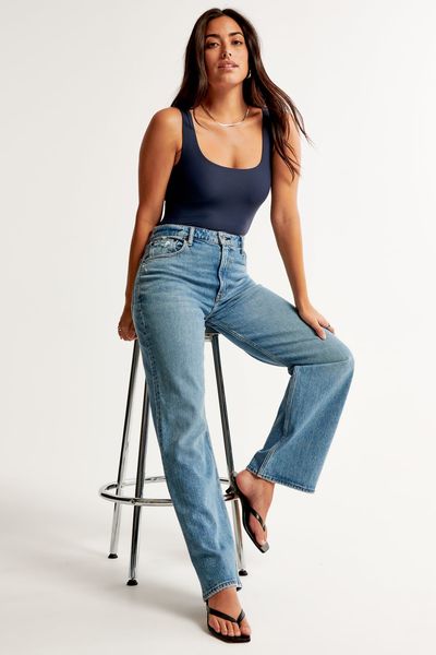 Curve Love High Rise 90s Relaxed Jean 