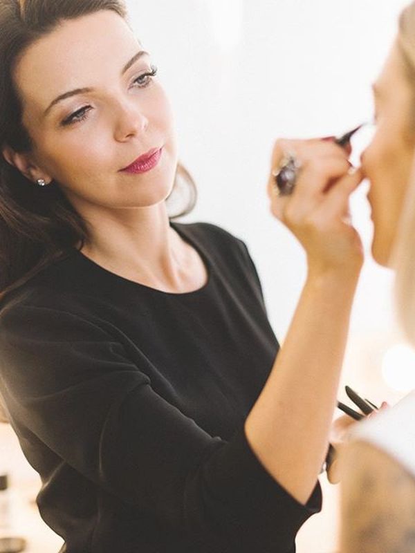 16 Make-Up Myths Debunked 