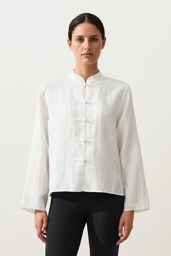 100% Linen Stand-Up Collar Shirt from OYSHO