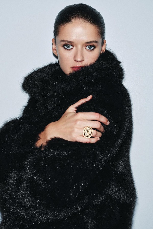 Square Rhinestone Metal Ring