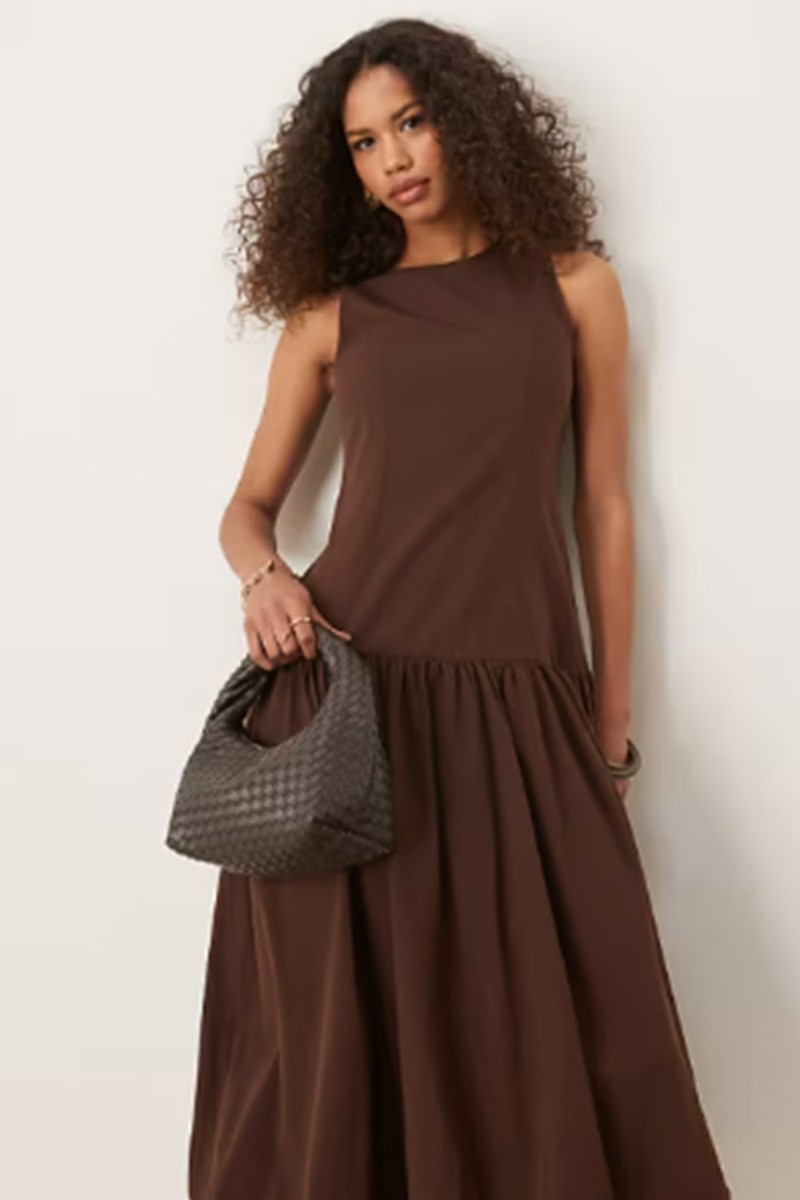 Drop Hem Midi Dress from Ghospell