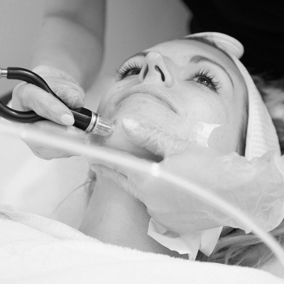Discover The Latest Aesthetic Treatments At Beauty Uncovered LIVE