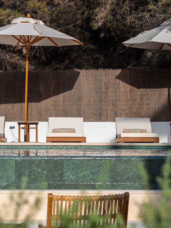 A Travel Expert Shares Her Favourite Hotels, Destinations & More 
