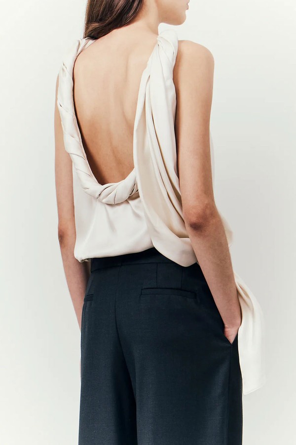 Wilma Twisted Collar Top