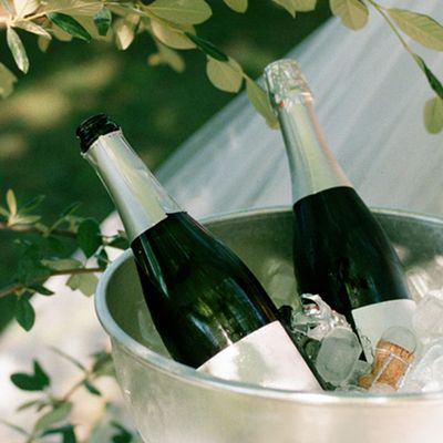 9 Bottles Of English Sparkling The Experts Love