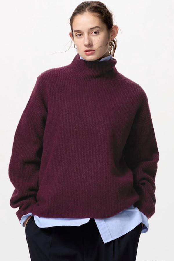 Soufflé Yarn High Neck Jumper from Uniqlo