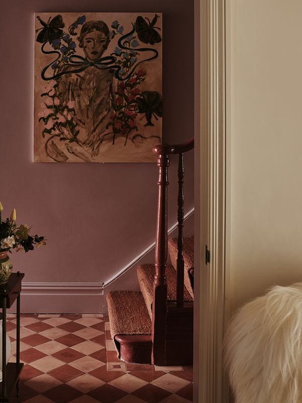 Beautiful painting and decorating tips with terracotta