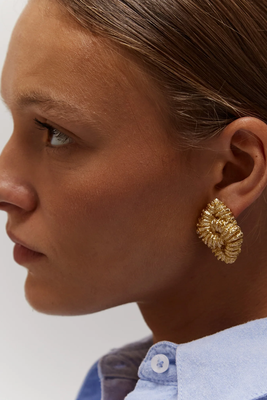 Loto Earrings from Paola Sighinolfi
