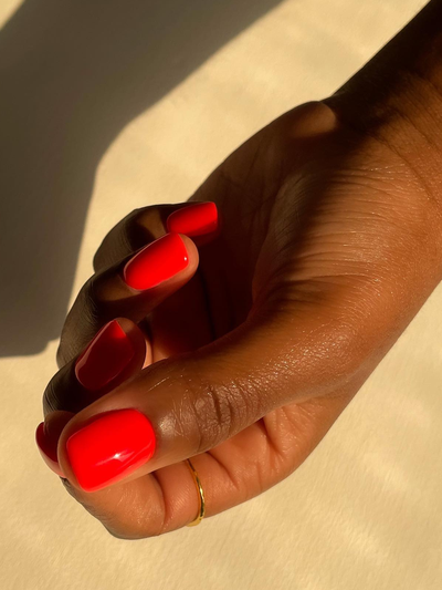 The Best Coral Nail Shades 