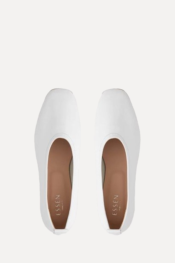 The Foundation Flat Shoes from Essen