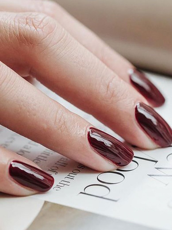 The Most Popular Burgundy Nail Shades 