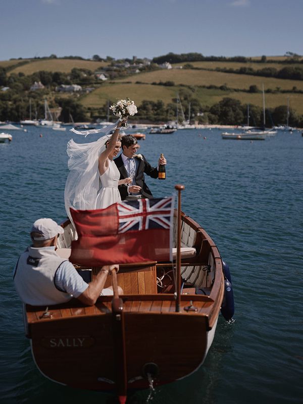 Me & My Wedding: A Sunny Day In Salcombe
