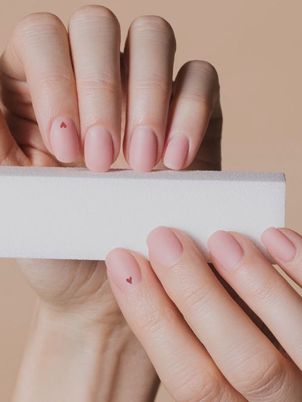 The Minimalist Nail Art Trends We Love