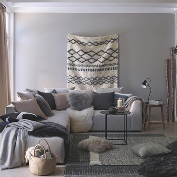 5 Ways To Make Your Home More Cosy