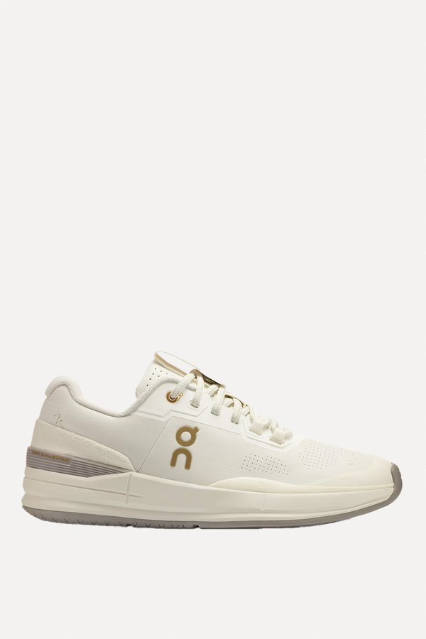 The Roger Pro Ace Faux-Leather Low-Top Trainers from On