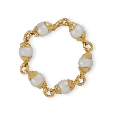 South Sea Cultured Pearl Bracelet With Shell Caps