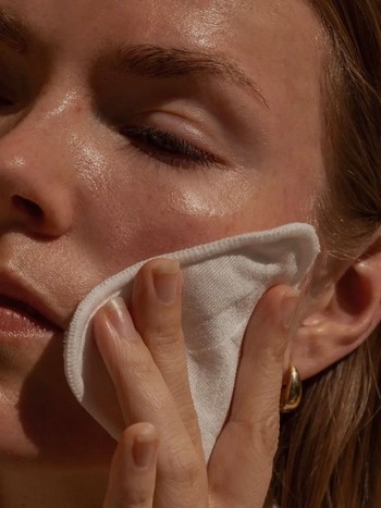 The Best Gentle Facial Peels For Soft, Glowing Skin