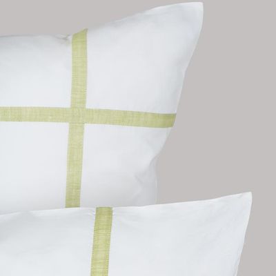 Italian Linen & Cotton Bedding from Gayle Warwick