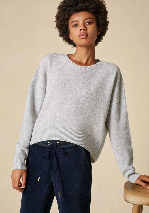 Lofty Cashmere Curved Hem Jumper from Me + Em