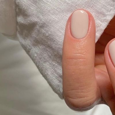 The SL Guide To BIAB Nails