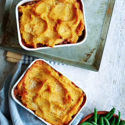 Hints, Tips & Recipes For Simple Family Suppers