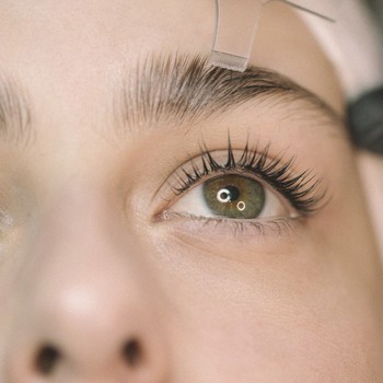 5 Microblading Experts To See Now