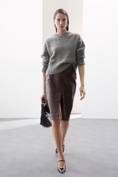 Crew Neck Cropped Jumper With Mohair