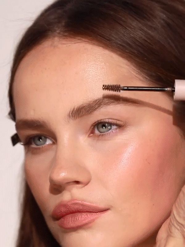 A Foolproof Guide To Applying Eyebrow Make-Up