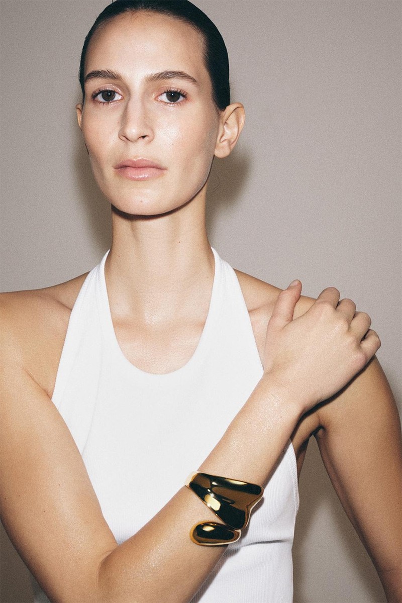 Wave Cuff Bracelet from Zara