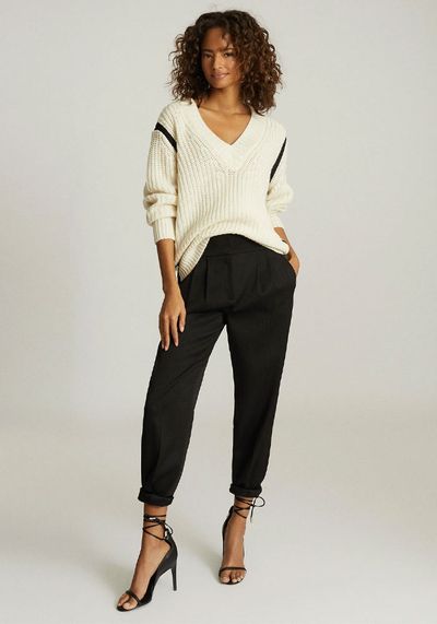 Stripe Detailed V-Neck Jumper