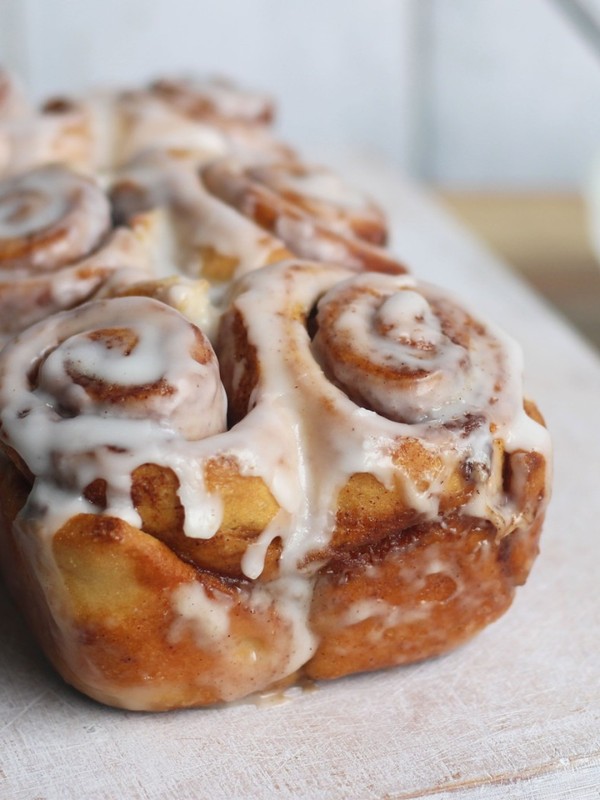 Vegan Cinnamon Tear & Share Loaf  