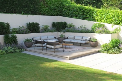 Contemporary Family Garden