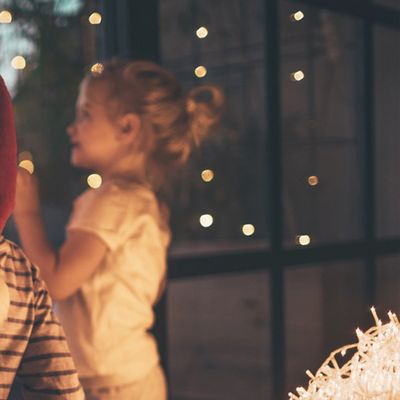 How To Get Your Kids Off Their Screens On Christmas Day