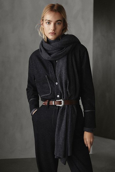 Winter Capsule 100% Cashmere Knit Scarf from Massimo Dutti 