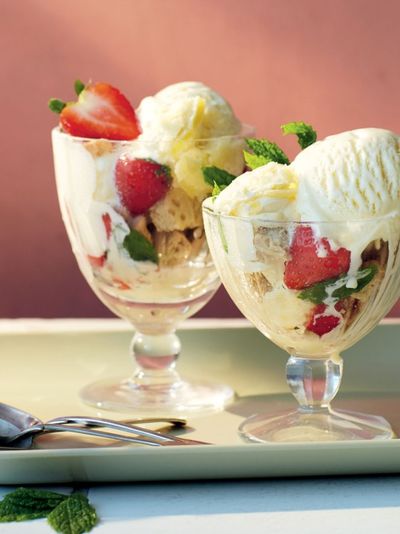 Gin-Soaked Strawberries & Cream Sundae