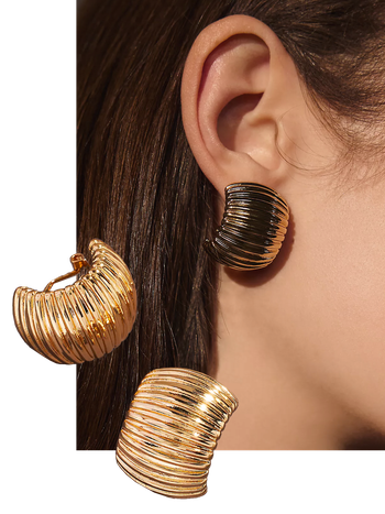 Ribbed Huggie Earrings, £38 | Anthropologie