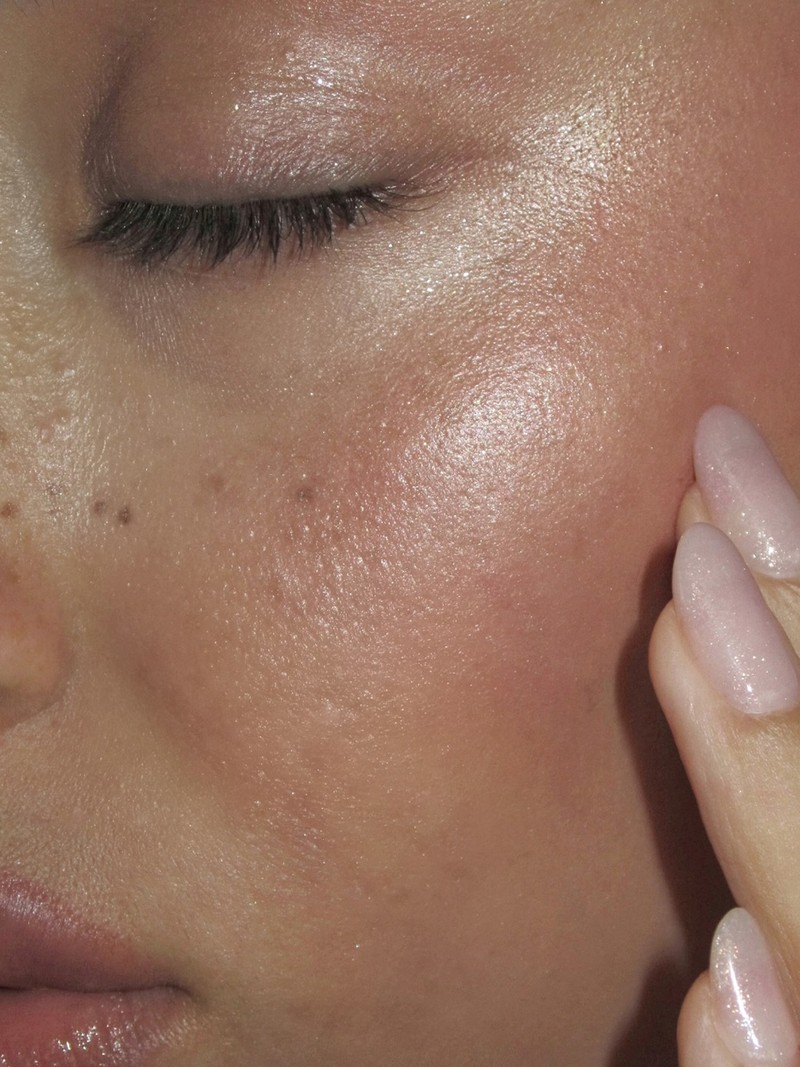 Product Spotlight: Rhode Pocket Blush